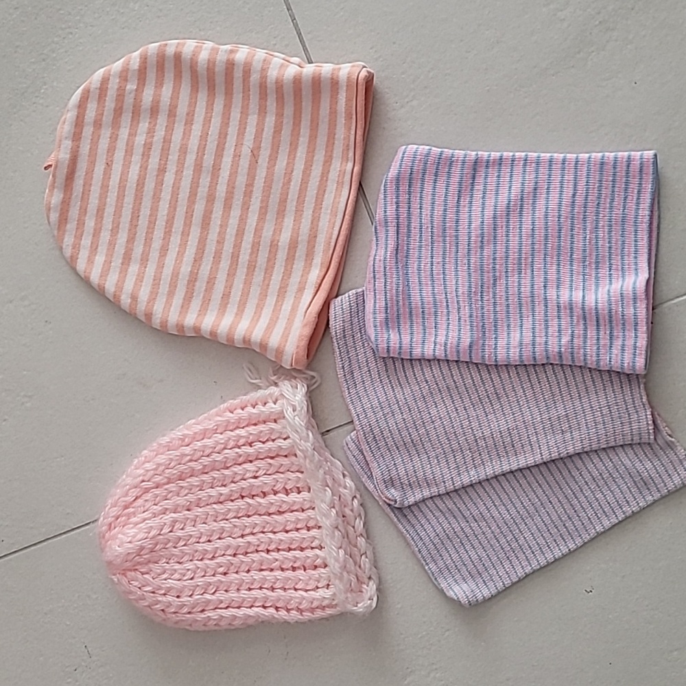 Newborn Hats - FREE with any other purchase